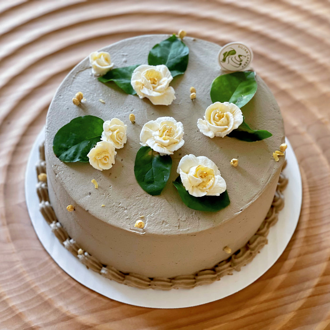 Luxury Iron Goddess Rare Cheesecake | SilianCakery.ca