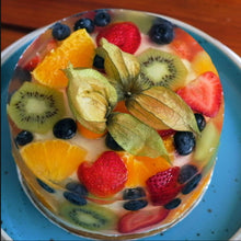 Load and play video in Gallery viewer, Mixed Fruit &amp; Rare Cheesecake | siliancakery.ca
